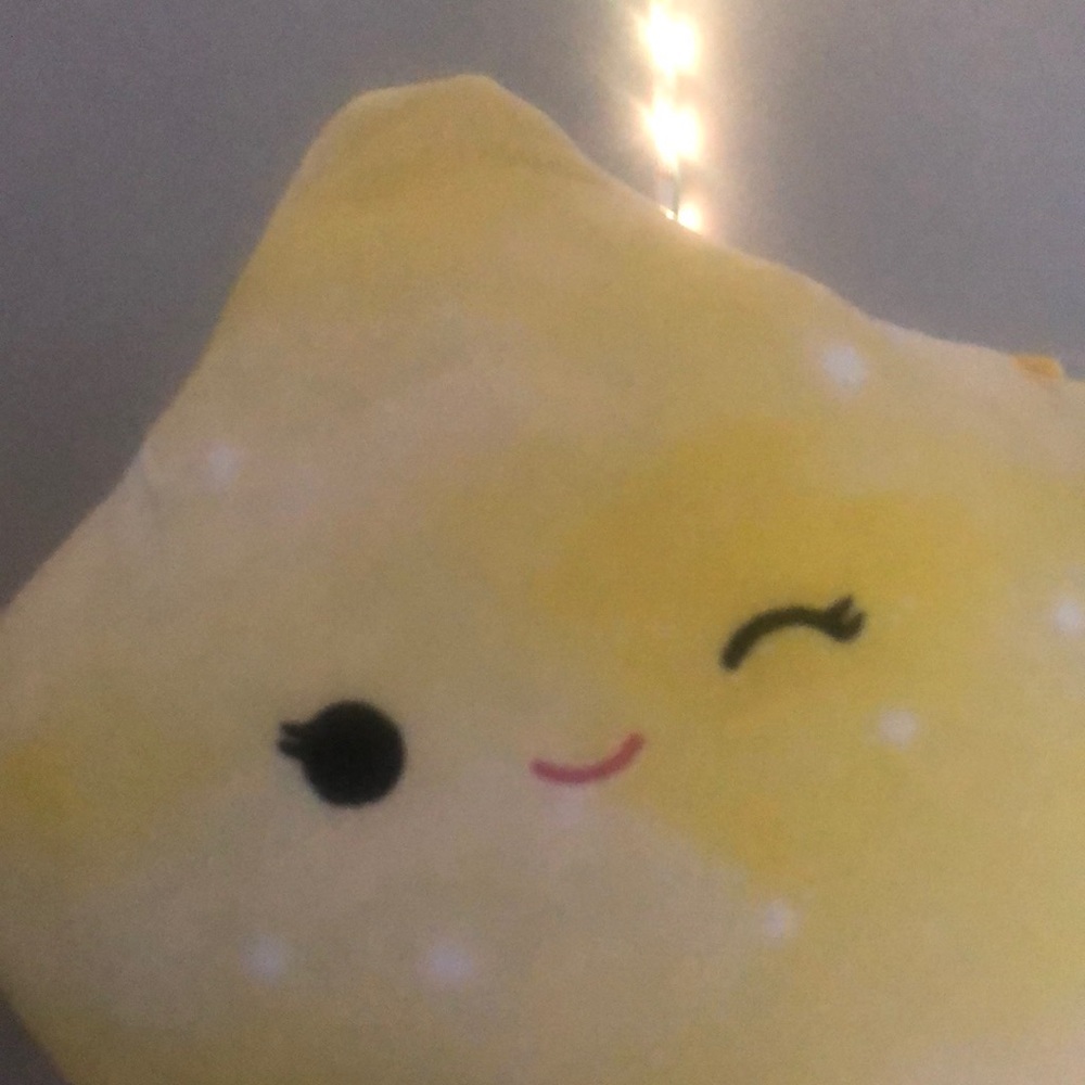 BNWT Squishmallow “Estrella” Star Space Squad